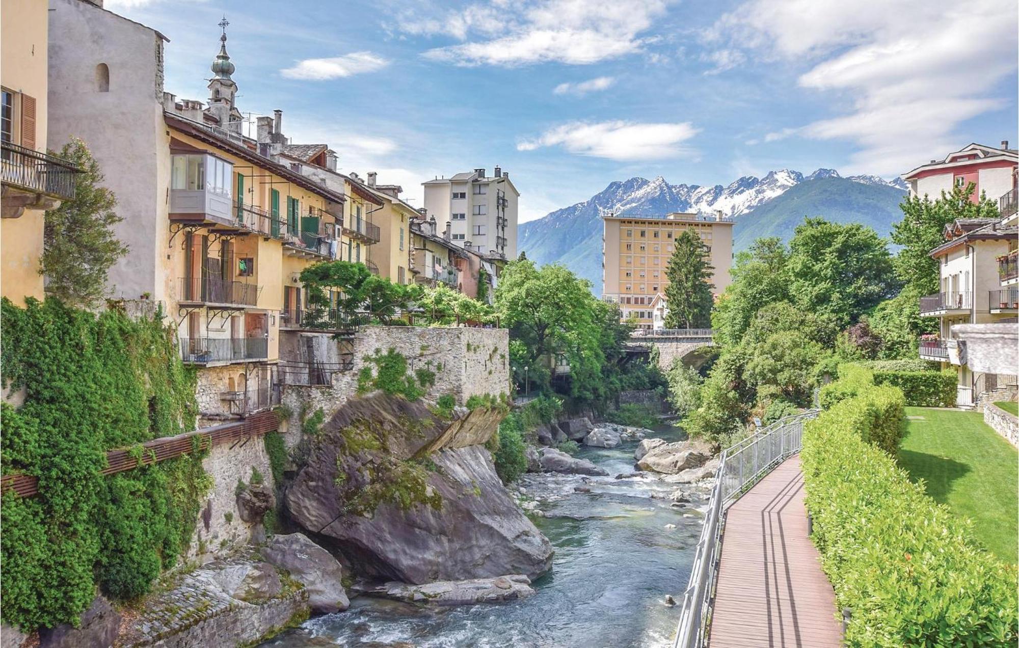 Apartmán Casa Capestalozzi Chiavenna Exteriér fotografie